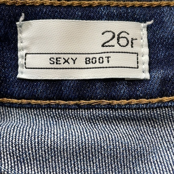 Gap 1969 Sexy Boot Jeans Medium Wash Cropped Frayed Hem Size 26r - Picture 6 of 8